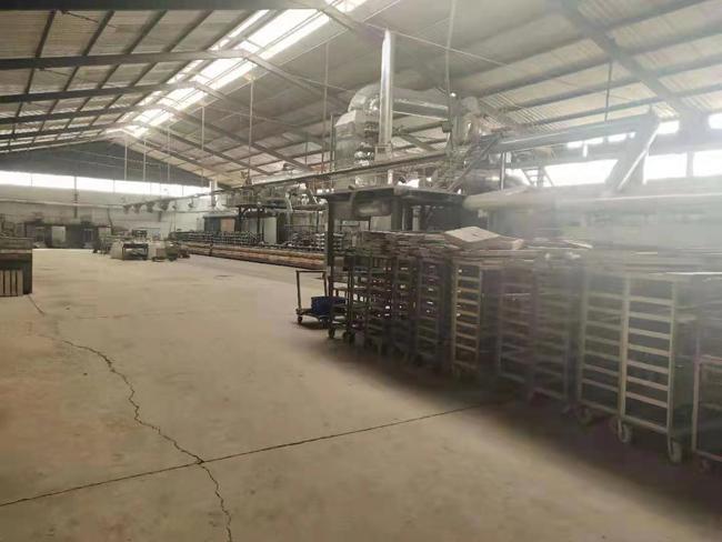 生(shēng)産車(chē)間(jiān)設備展示